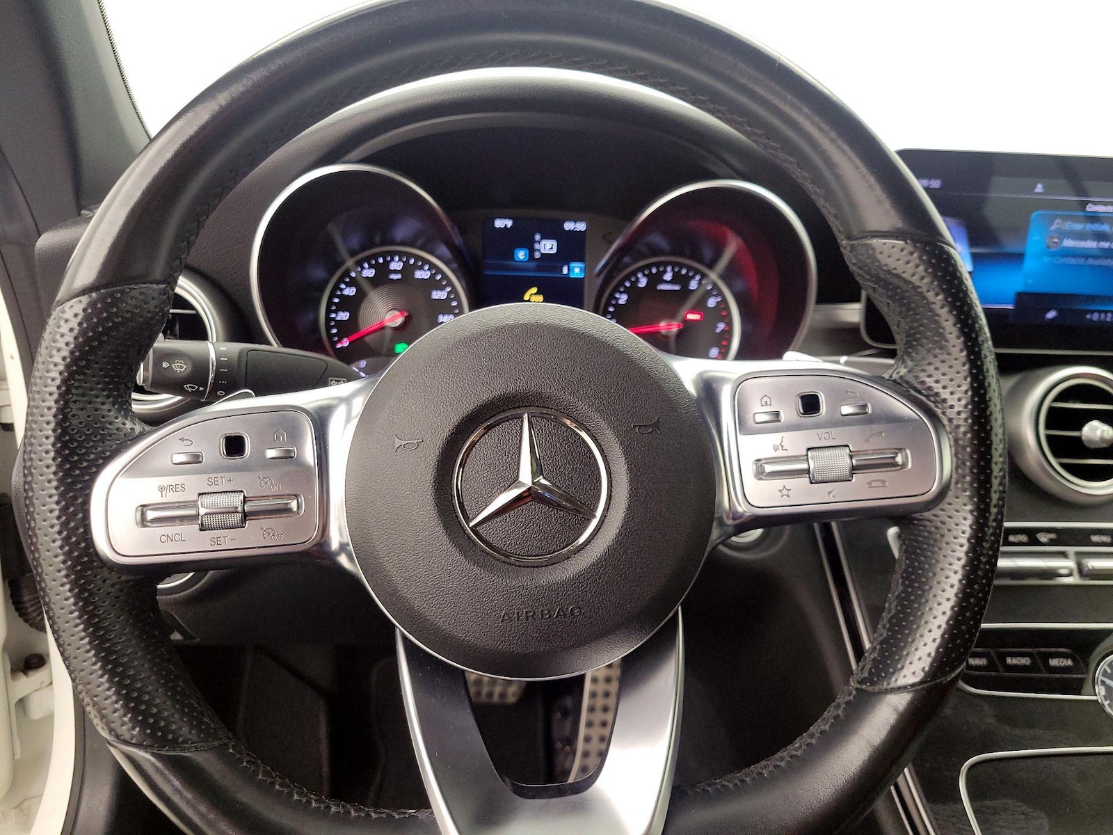 mercedes-benz c-class cabriolet 2019 WDDWK8DB8KF900696 image mercedes-benz c-class cabriolet 2019 WDDWK8DB8KF900696 image